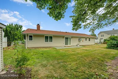 141 Main Street, Port Monmouth, NJ 07758 - Photo 15