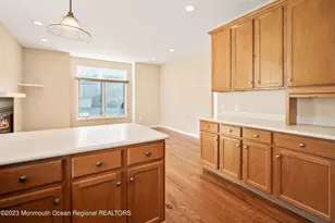 194 Pelican Ct, Holmdel, NJ 07733 - Photo 15