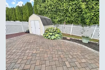 17 Reid Way, Freehold, NJ 07728 - Photo 41