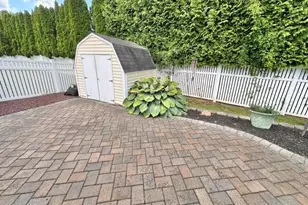 17 Reid Way, Freehold, NJ 07728 - Photo 41