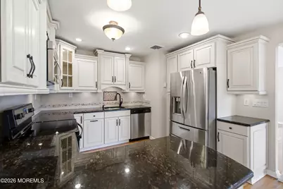 128 Korn Market #A, Freehold, NJ 07728 - Photo 15