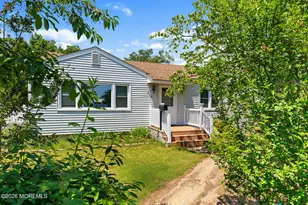 418 Greenwood Ln, Brick, NJ 08723 - Photo 3
