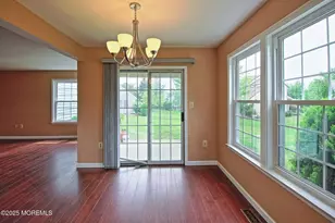 2A Bristol Ct, Monroe Township, NJ 08831 - Photo 9