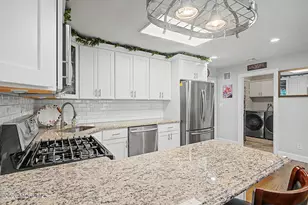 442 Irving Pl, Toms River Township, NJ 08755 - Photo 11