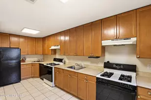66 Aspen Ct, Lakewood, NJ 08701 - Photo 5