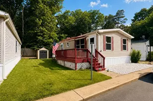 62 Stern Ave, Hazlet Township, NJ 07734 - Photo 3