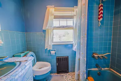 668 Belleville Avenue, Belleville, NJ 07109 - Photo 15
