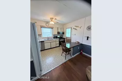 621 Essex Avenue, Spring Lake, NJ 07762 - Photo 9