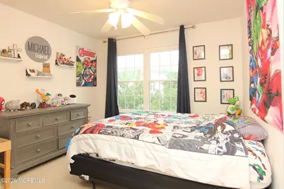 33 Austin Street, Tinton Falls, NJ 07712 - Photo 15