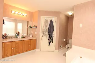 33 Austin St, Tinton Falls, NJ 07712 - Photo 11
