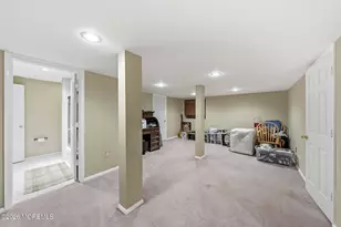 440 Fawns Run, Morganville, NJ 07751 - Photo 41