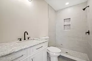 300 Union Ave, Union Beach, NJ 07735 - Photo 19