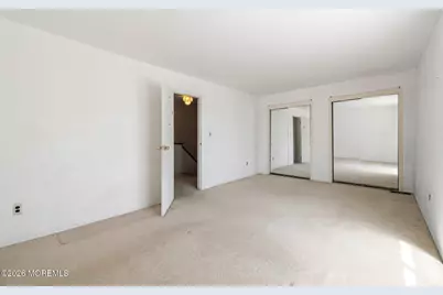 703 Merrywood Drive, Edison, NJ 08817 - Photo 19