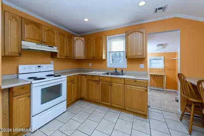 2 Woodbrook Drive, Matawan, NJ 07747 - Photo 7