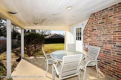 2 Woodbrook Drive, Matawan, NJ 07747 - Photo 9