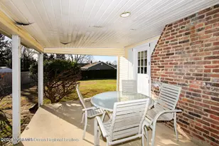2 Woodbrook Dr, Matawan, NJ 07747 - Photo 9
