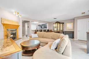 11 Phoenix Ct, Tinton Falls, NJ 07712 - Photo 5