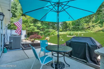11 Phoenix Court, Tinton Falls, NJ 07712 - Photo 3