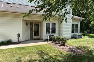 218 Ravenswood Rd, Englishtown, NJ 07726 - Photo 3
