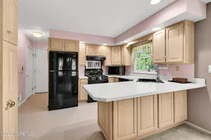 39 Ontario Ave, Atlantic Highlands, NJ 07716 - Photo 3