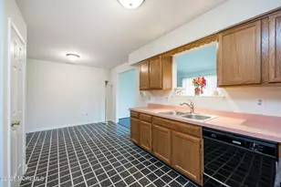 40 Sassafras Ct, Sicklerville, NJ 08081 - Photo 11