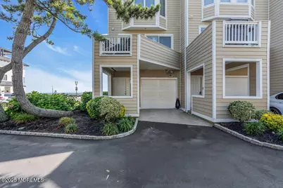 152 Ocean Avenue N #A3, Long Branch, NJ 07740 - Photo 3