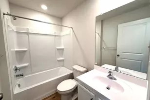 106 Clinton St, Sicklerville, NJ 08081 - Photo 17