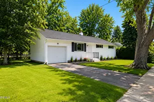 3 Spray Blvd, Neptune Township, NJ 07753 - Photo 1
