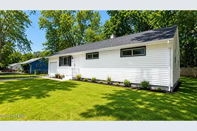 3 Spray Boulevard, Neptune Township, NJ 07753 - Photo 3