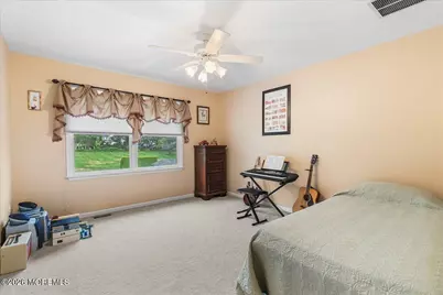 641 Kirwan Court, Freehold, NJ 07728 - Photo 33