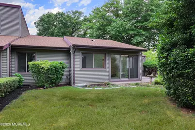 72 Berkshire Court, Red Bank, NJ 07701 - Photo 27