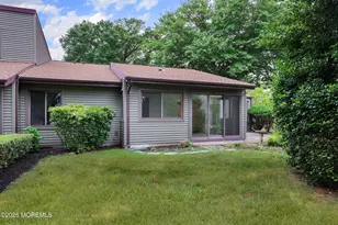 72 Berkshire Ct, Red Bank, NJ 07701 - Photo 27