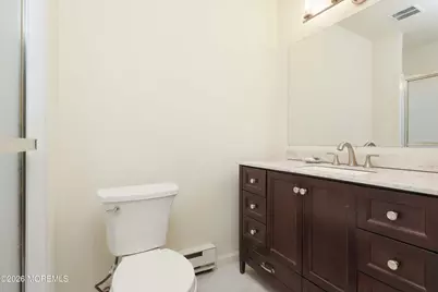 72 Berkshire Court, Red Bank, NJ 07701 - Photo 23