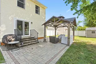 205 County Rd, Aberdeen Township, NJ 07721 - Photo 21