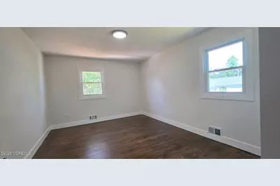29 Wayside Drive, Keyport, NJ 07735 - Photo 7