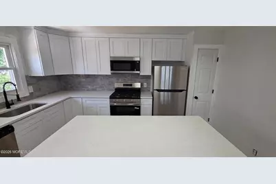 29 Wayside Drive, Keyport, NJ 07735 - Photo 7