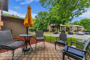 156 Lexington Ct, Red Bank, NJ 07701 - Photo 11