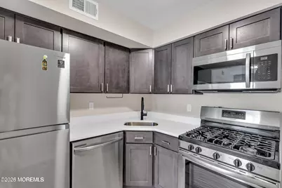 33 Diane Drive, Tinton Falls, NJ 07753 - Photo 5