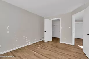 33 Diane Dr, Tinton Falls, NJ 07753 - Photo 13