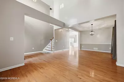 25 Brittany Court, Middletown, NJ 07748 - Photo 5