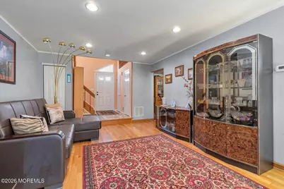 73 Malibu Drive, Eatontown, NJ 07724 - Photo 15