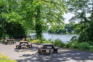 10D Lexington Ct, Red Bank, NJ 07701 - Photo 27