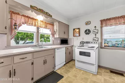 14 Larboard Street, Beachwood, NJ 08722 - Photo 7