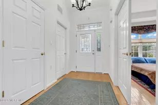 64 Vineyard Ct, Monroe Township, NJ 08831 - Photo 5