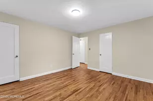 85 Manor Dr, Red Bank, NJ 07701 - Photo 15