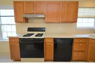 2602 Meadow Lake Dr, Toms River Township, NJ 08755 - Photo 15