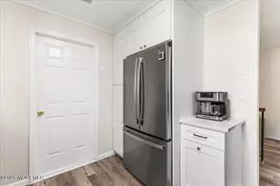 16 Pagoda Ln, Freehold, NJ 07728 - Photo 19