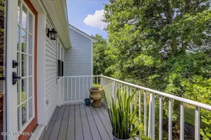 16 Pagoda Ln, Freehold, NJ 07728 - Photo 15