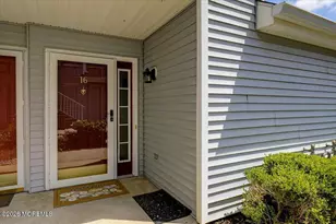 16 Pagoda Ln, Freehold, NJ 07728 - Photo 5