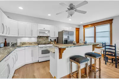 100 Lake Avenue, Ocean Grove, NJ 07756 - Photo 21